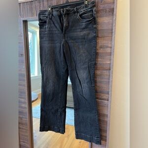 Kut from the Kloth Kelsey Fab Ab Ankle Flare